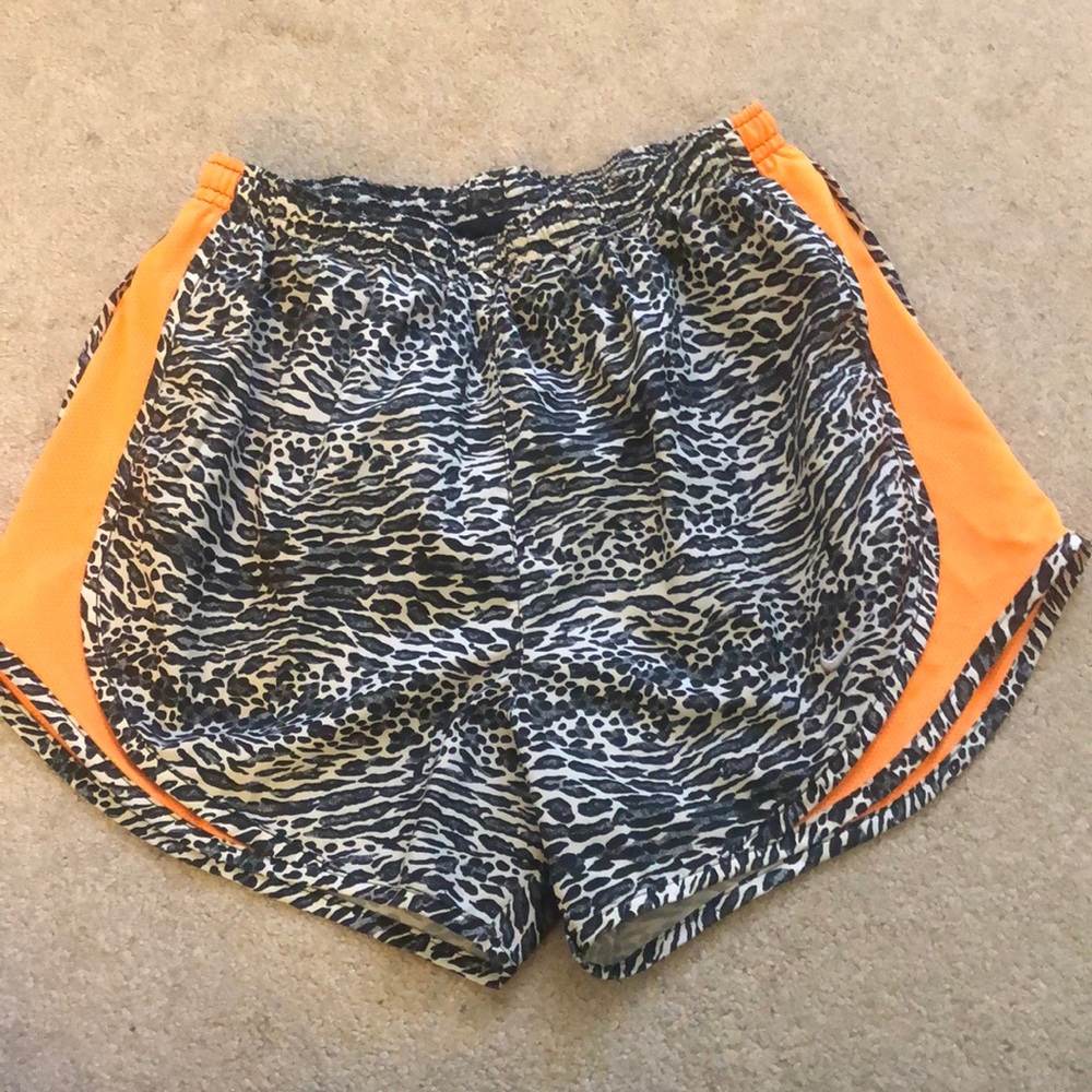 NIKE dri-fit running shorts, size S, EUC